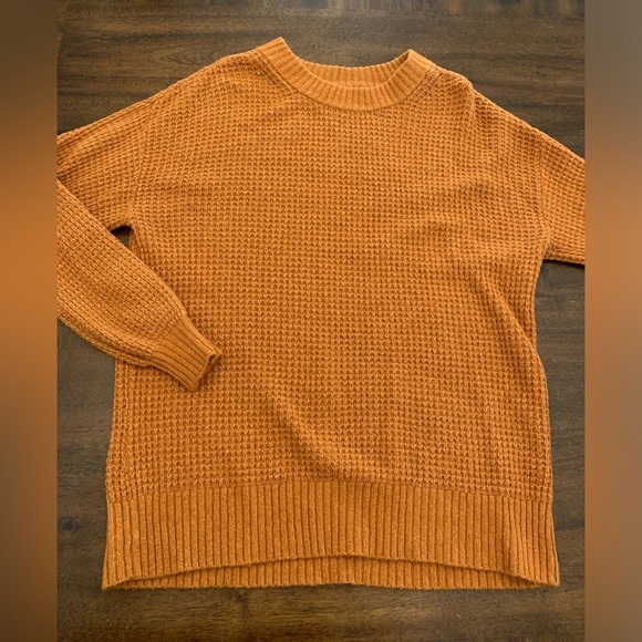 American Eagle Sweater Women’s Small Orange Knit Long - Picture 1 of 3